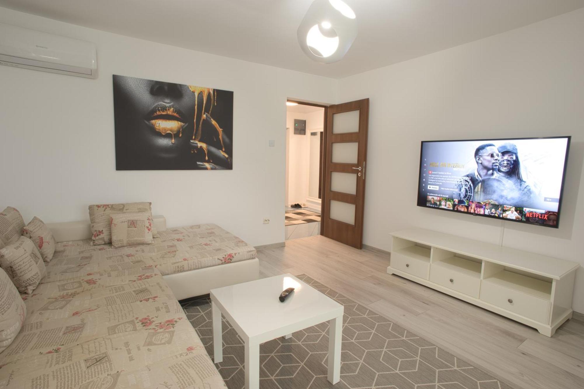 Focalize Apartament Buzău Esterno foto