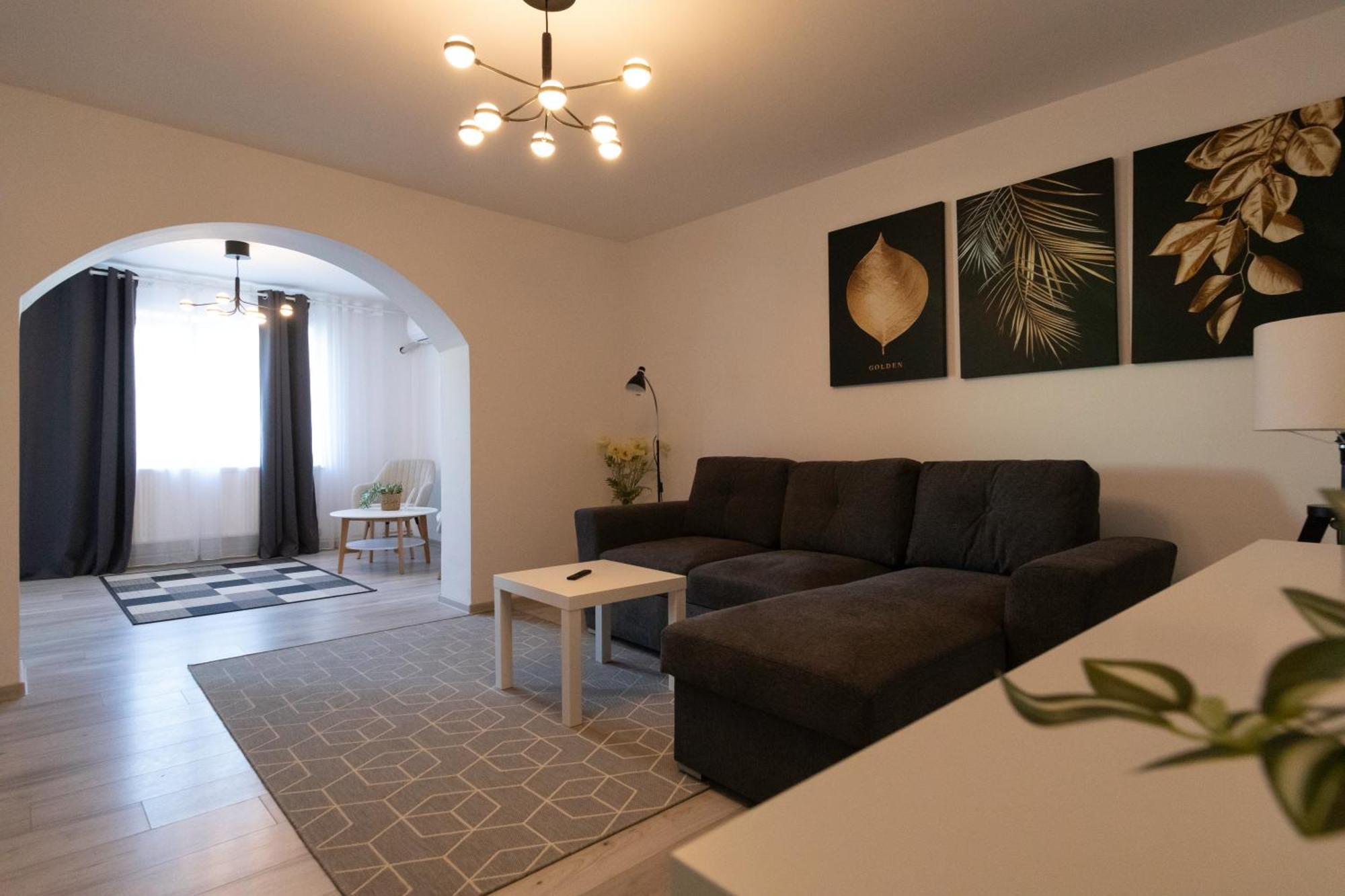 Focalize Apartament Buzău Esterno foto